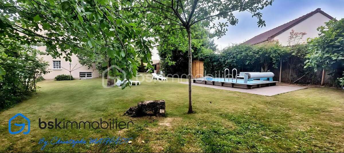 Maison à LES ALLUETS-LE-ROI