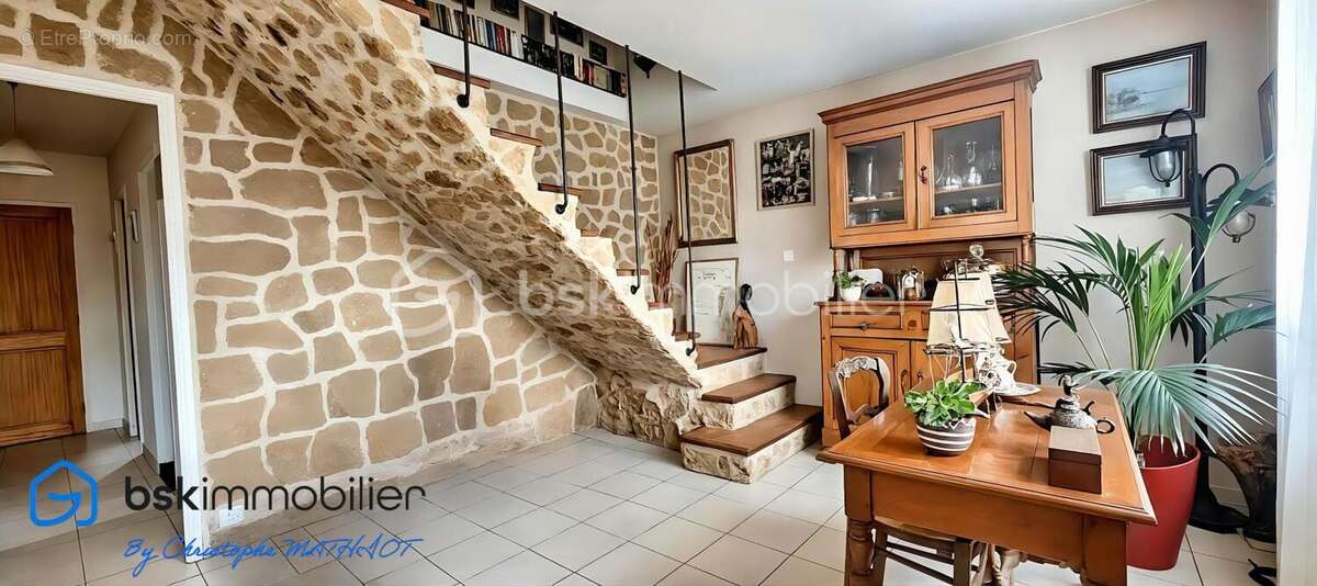 Maison à LES ALLUETS-LE-ROI