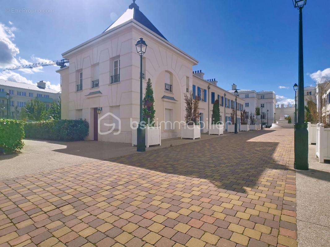 Appartement à SERRIS