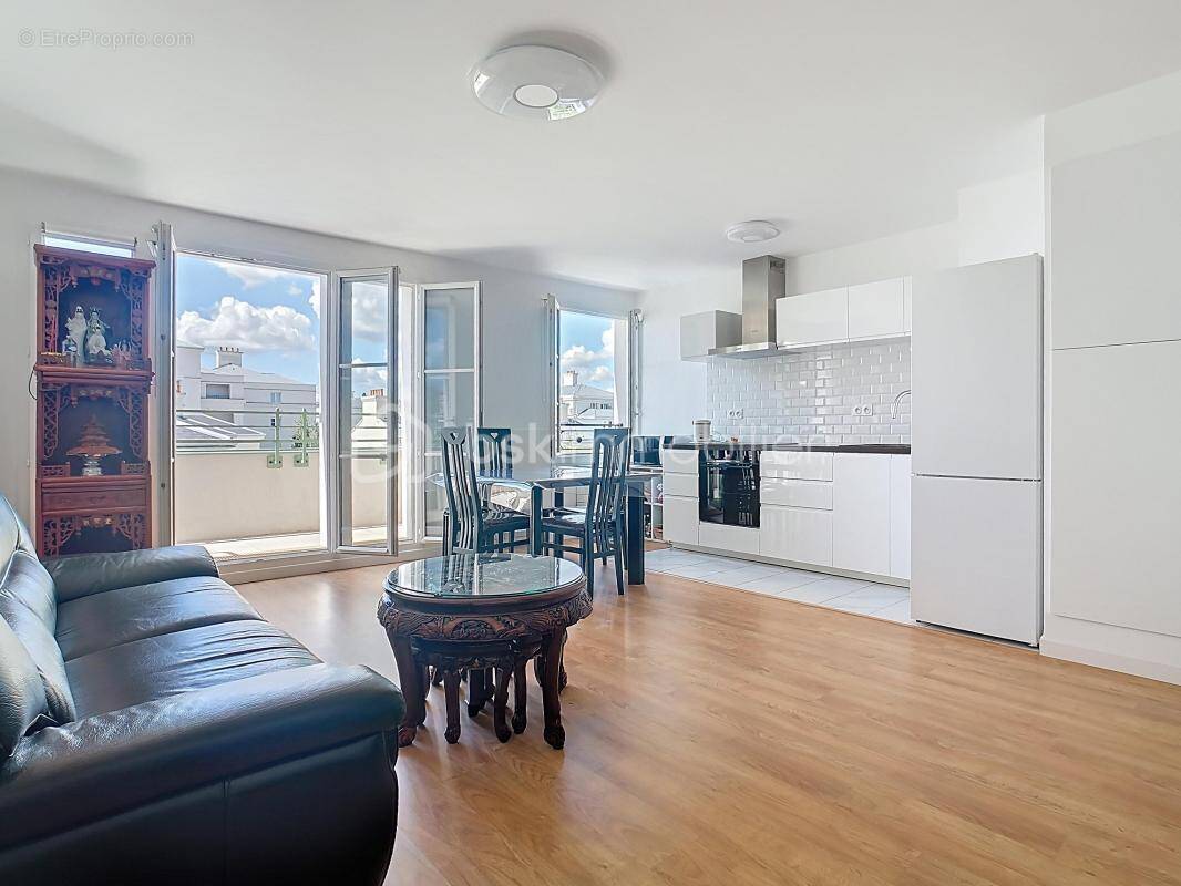 Appartement à SERRIS