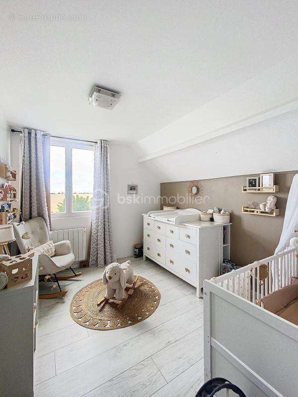 Maison à PUSSAY