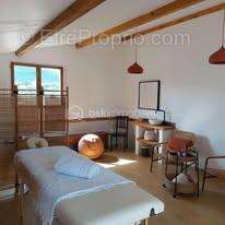 Maison à MONTELIMAR