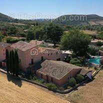 Maison à MONTELIMAR