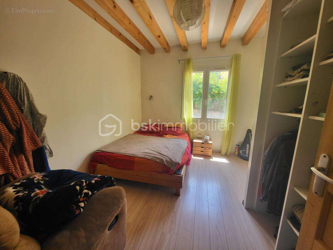 Maison à MOURS-SAINT-EUSEBE