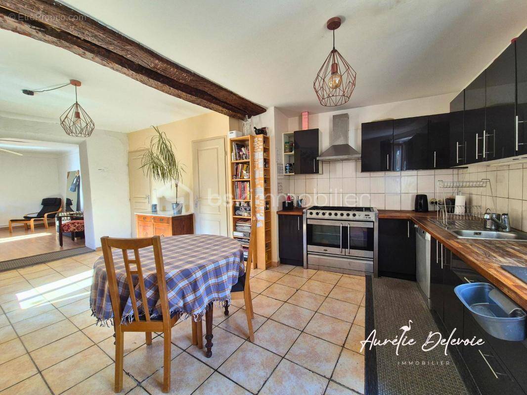 Maison à SAINT-NAZAIRE-DE-LADAREZ