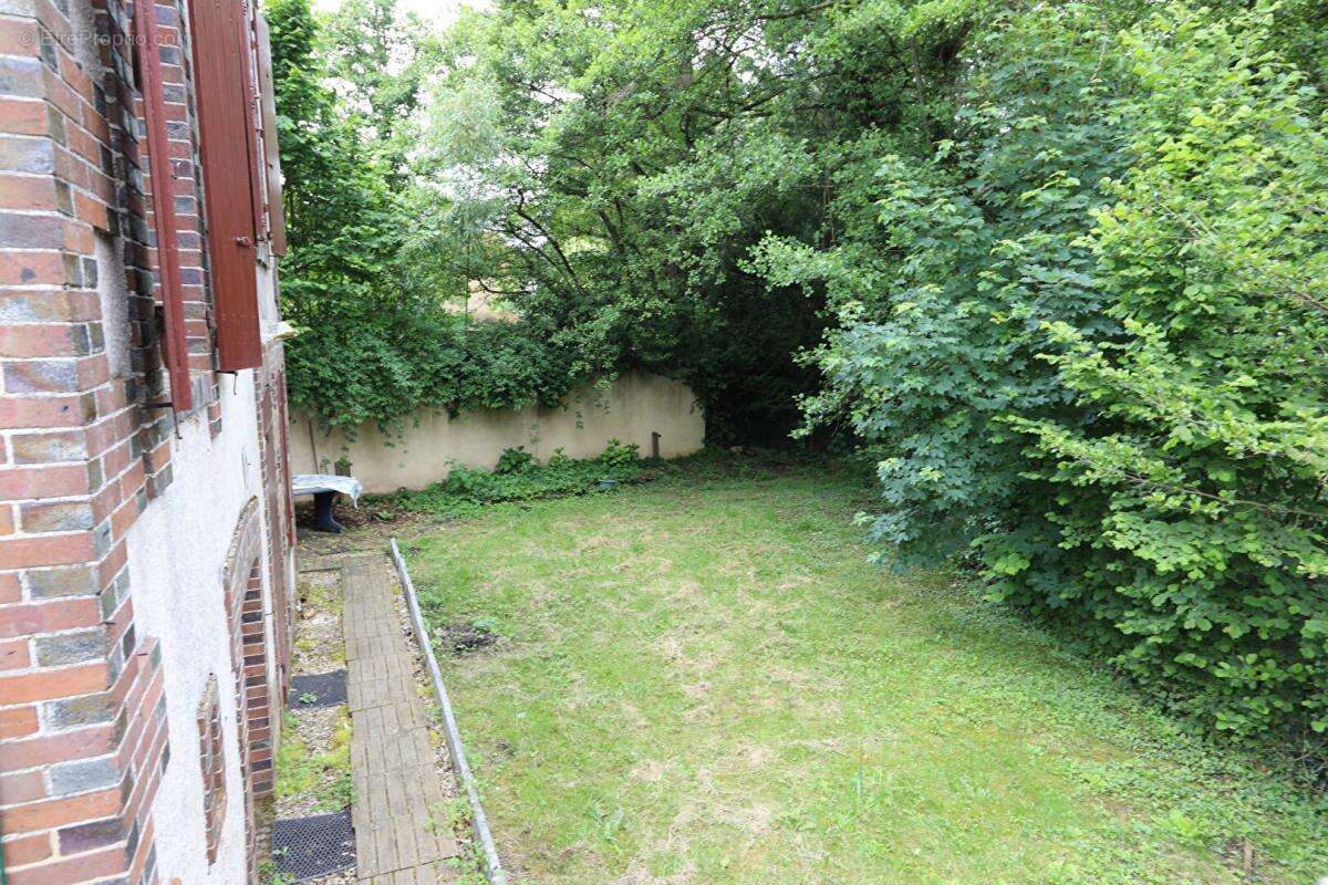 Maison à SAINT-PRIVE