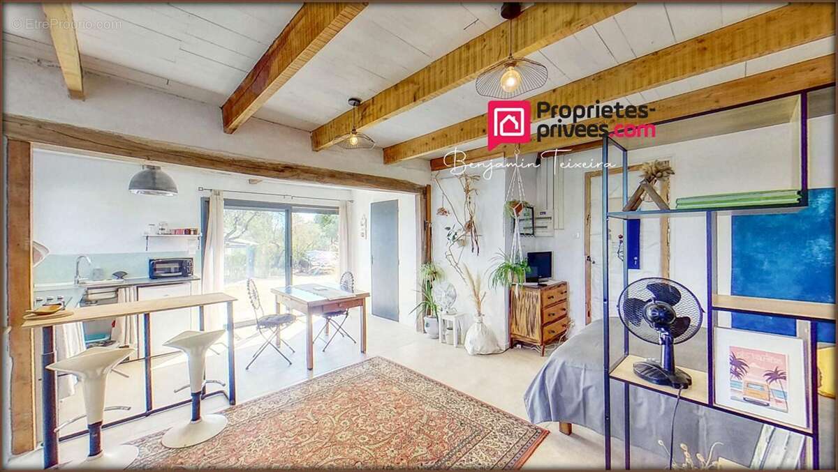 Maison à ROQUEBRUNE-SUR-ARGENS