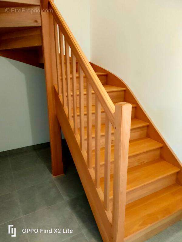 Maison à SAINT-HILAIRE-DE-VILLEFRANCHE