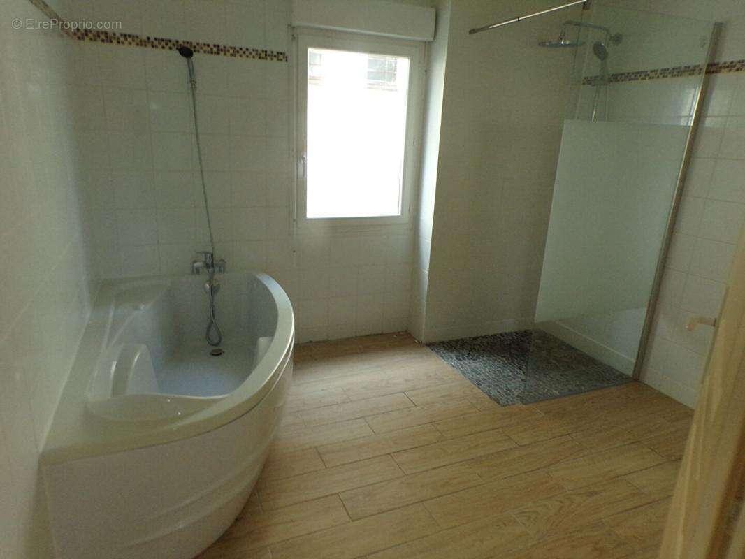 Maison à RION-DES-LANDES