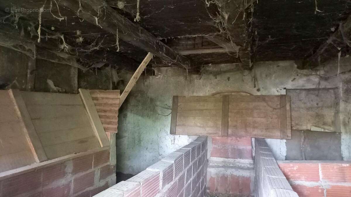 Maison à LIMOGNE-EN-QUERCY