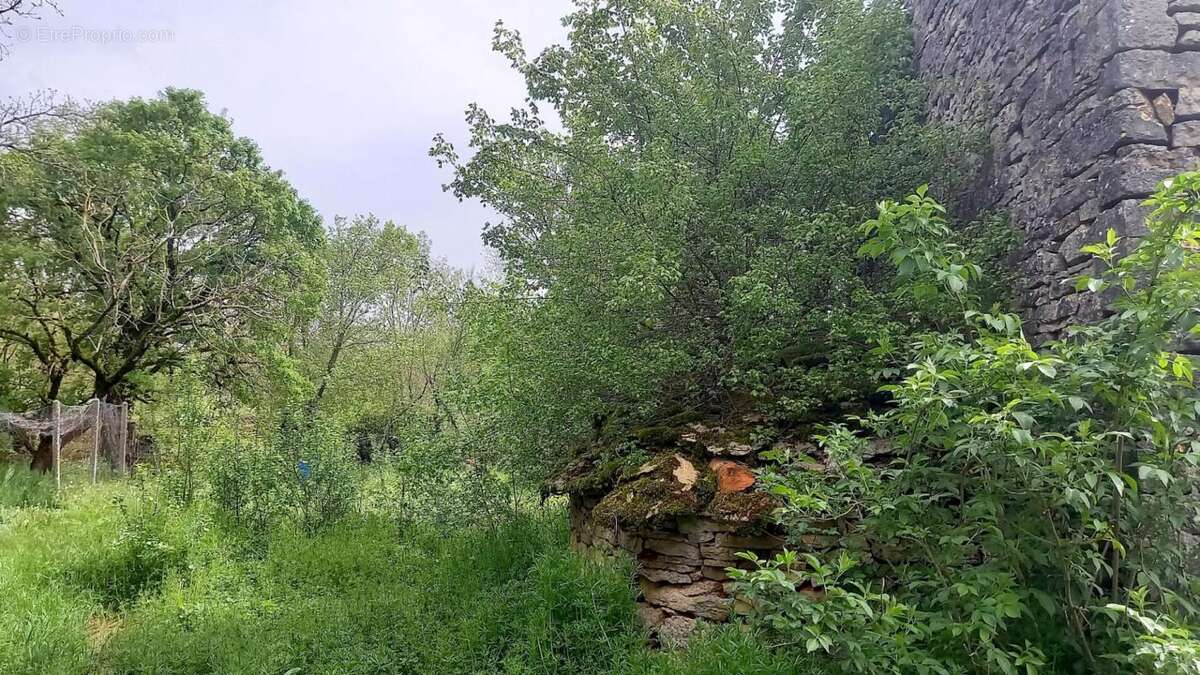 Maison à LIMOGNE-EN-QUERCY