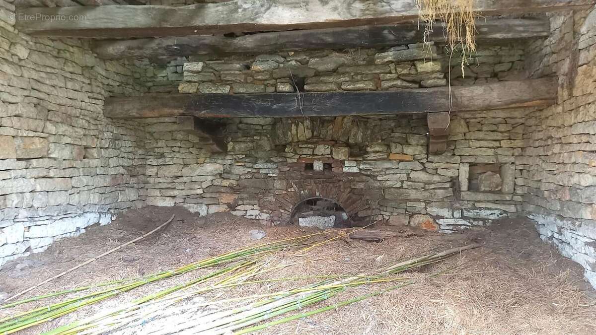 Maison à LIMOGNE-EN-QUERCY