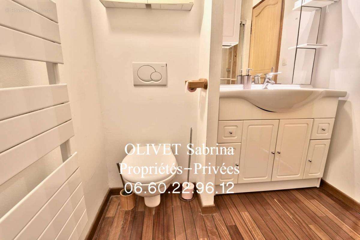 Maison à AUZOUVILLE-SUR-RY