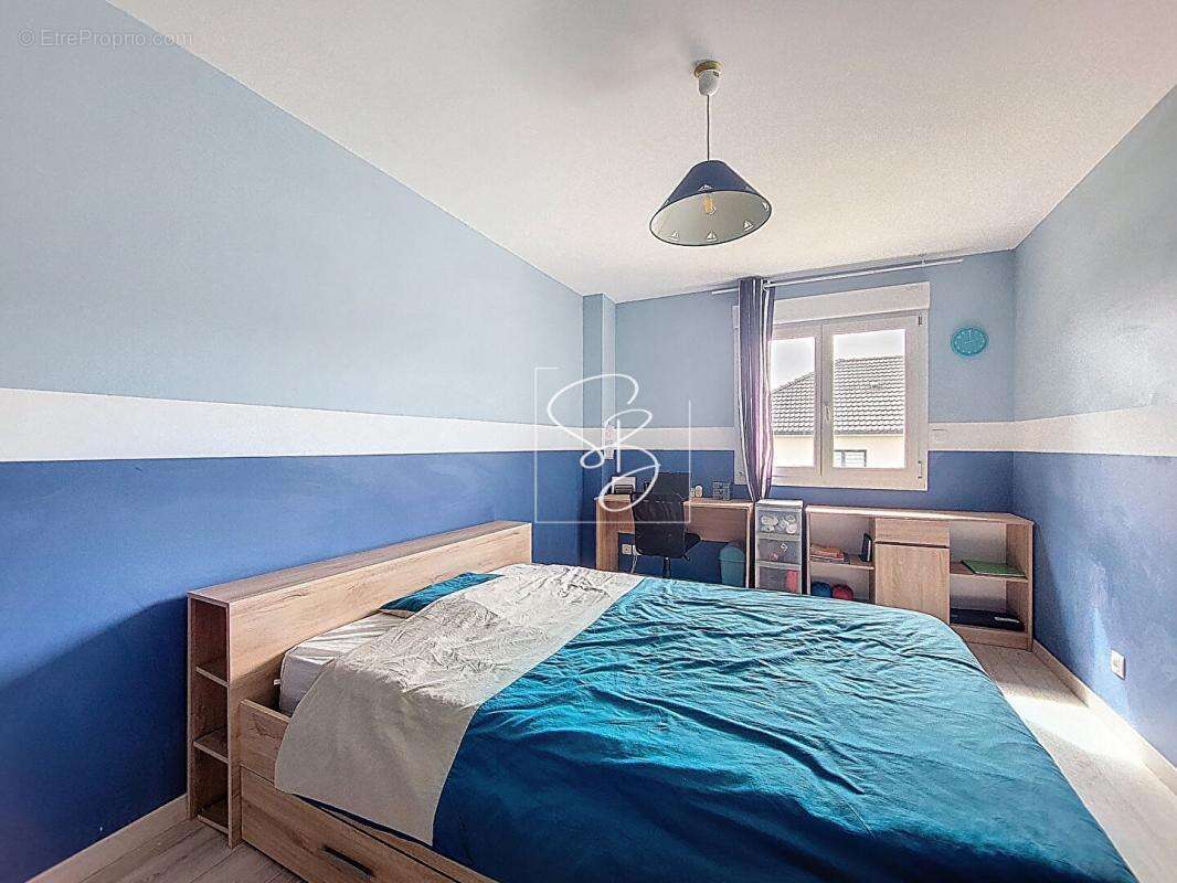 Maison à BAZANCOURT