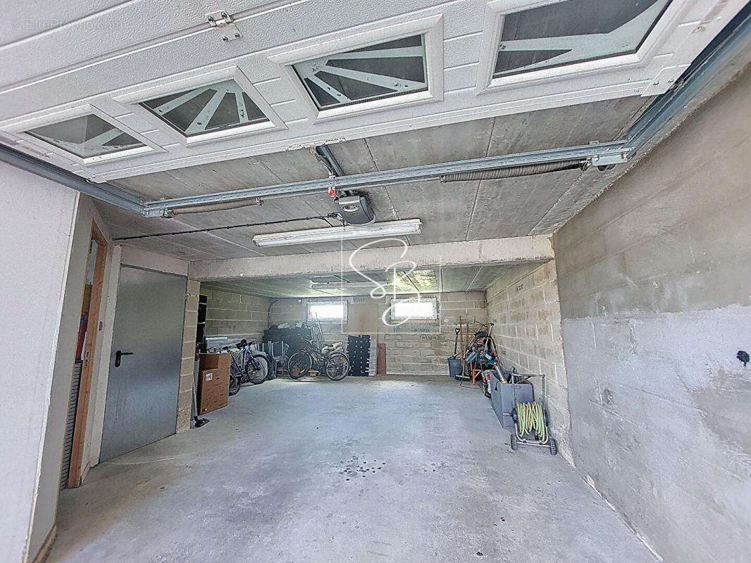 Maison à BAZANCOURT