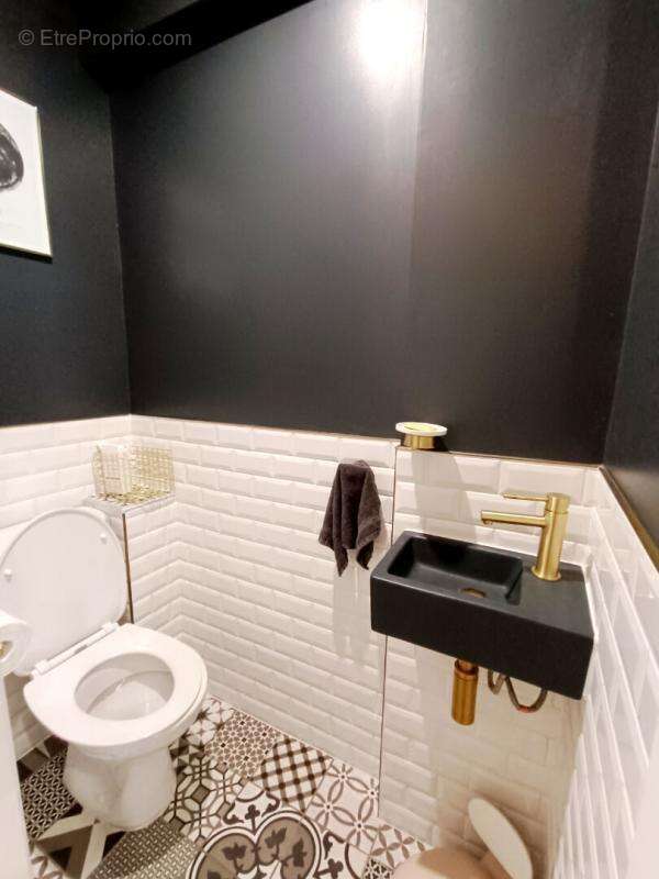 Maison à CELLE-LEVESCAULT