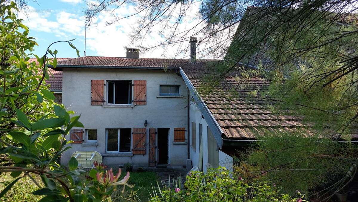 Maison à AMBIEVILLERS