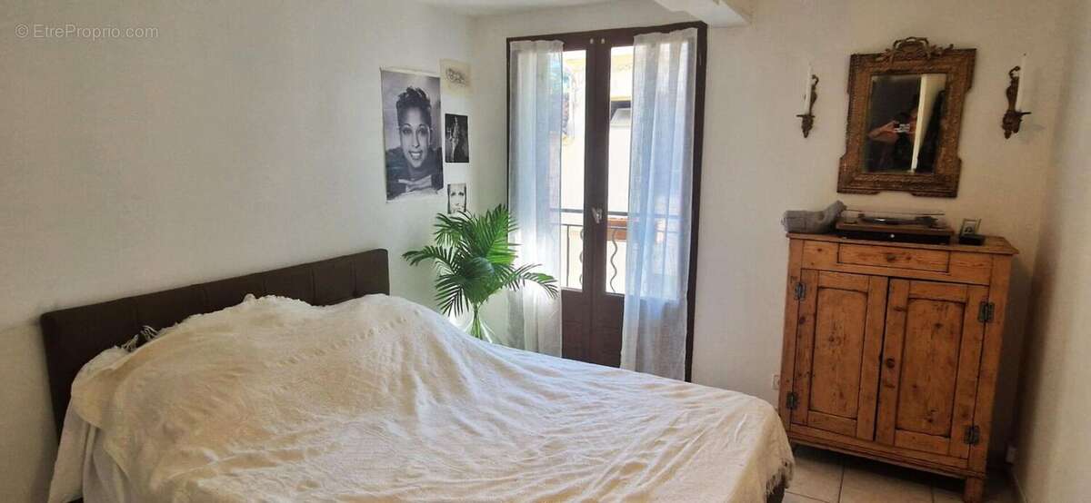 Appartement à PAULHAN