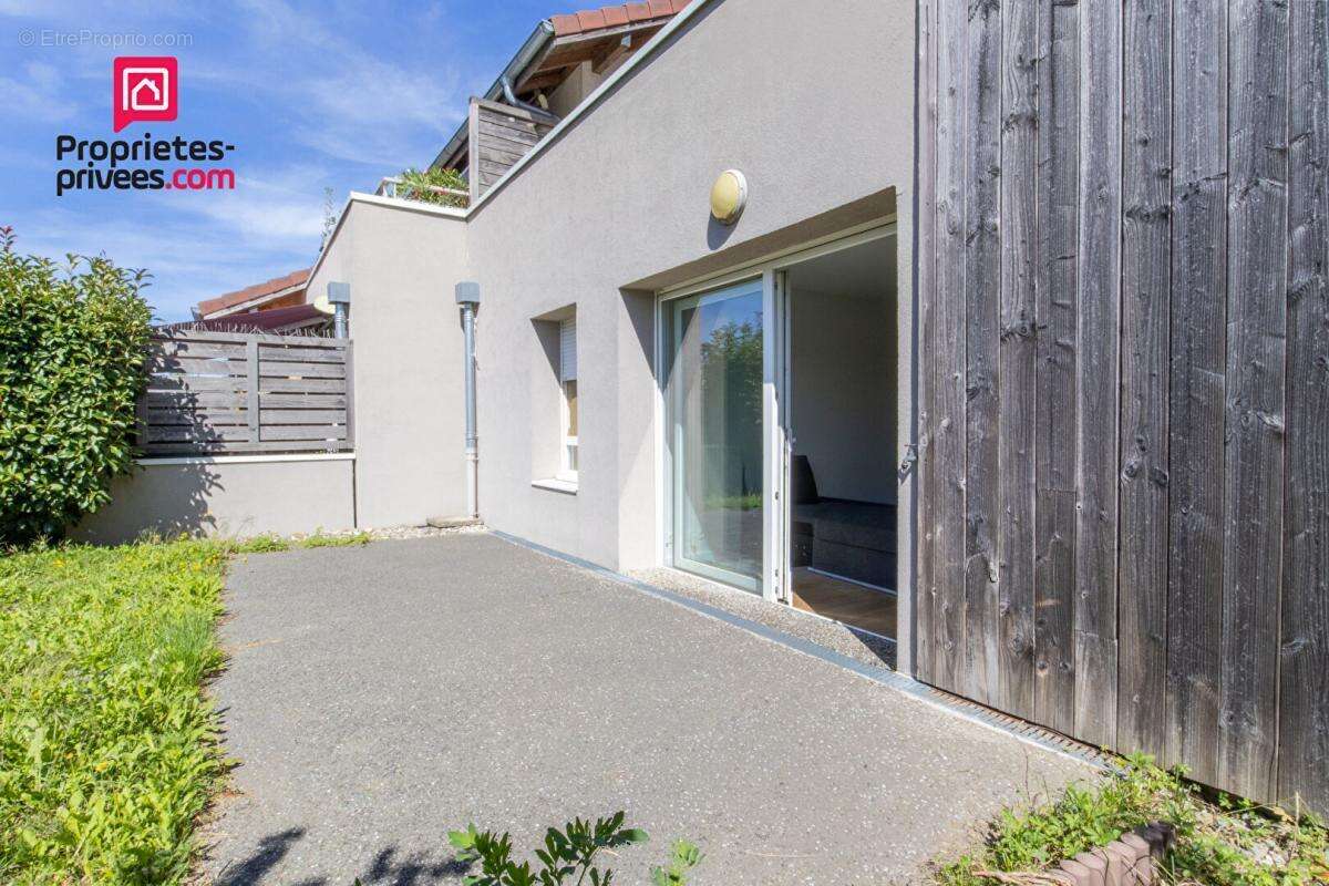 Appartement à AMANCY