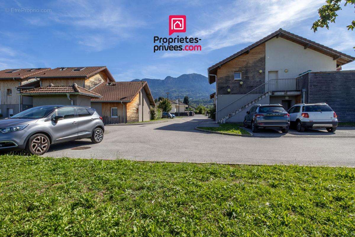 Appartement à AMANCY