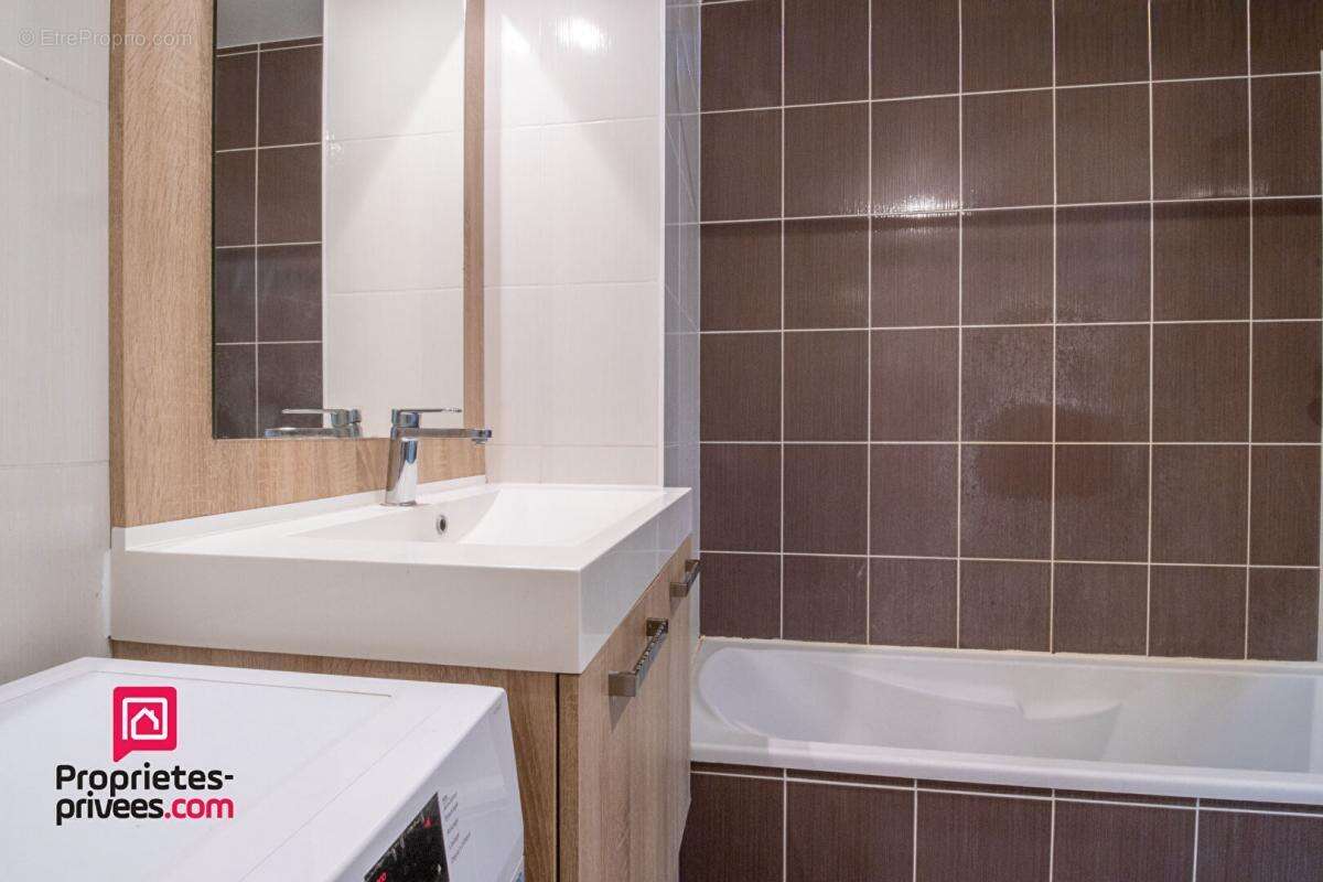 Appartement à AMANCY