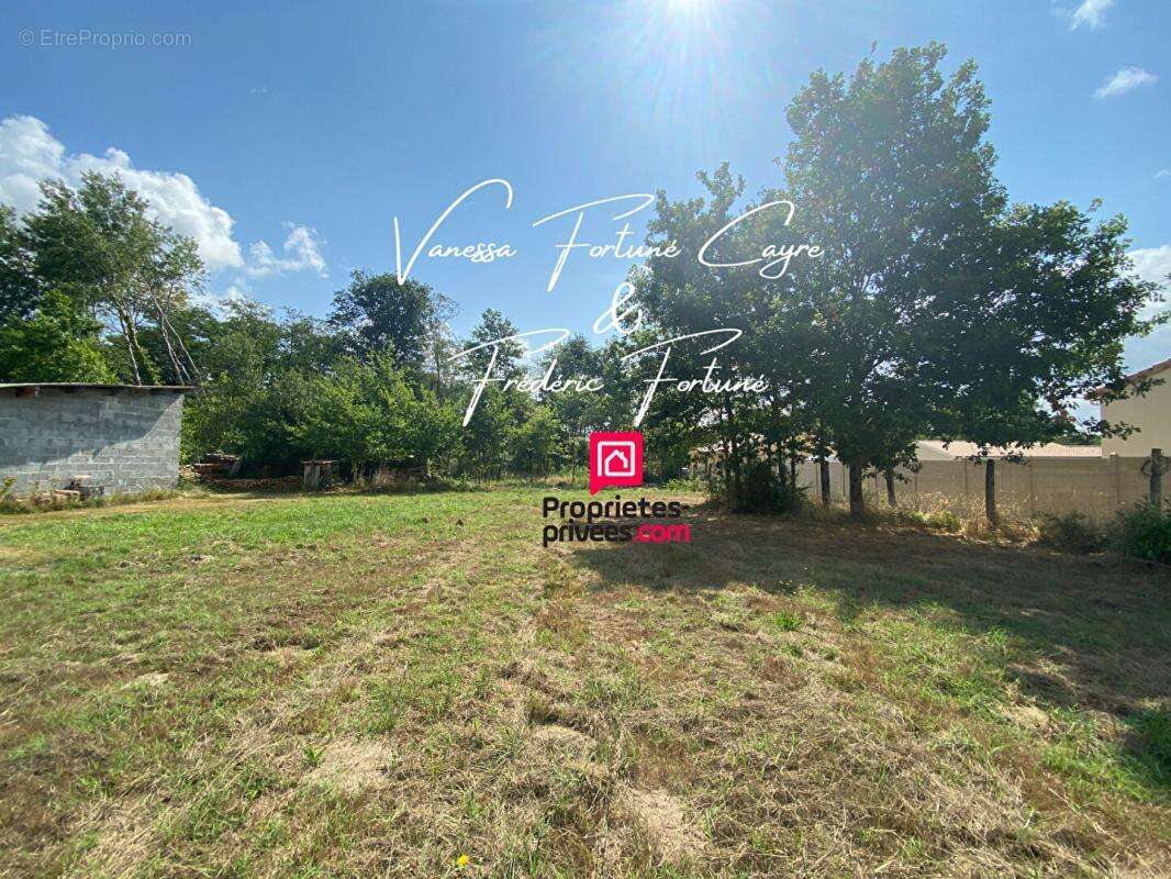 Terrain à SAINT-ANDRE-DE-CUBZAC