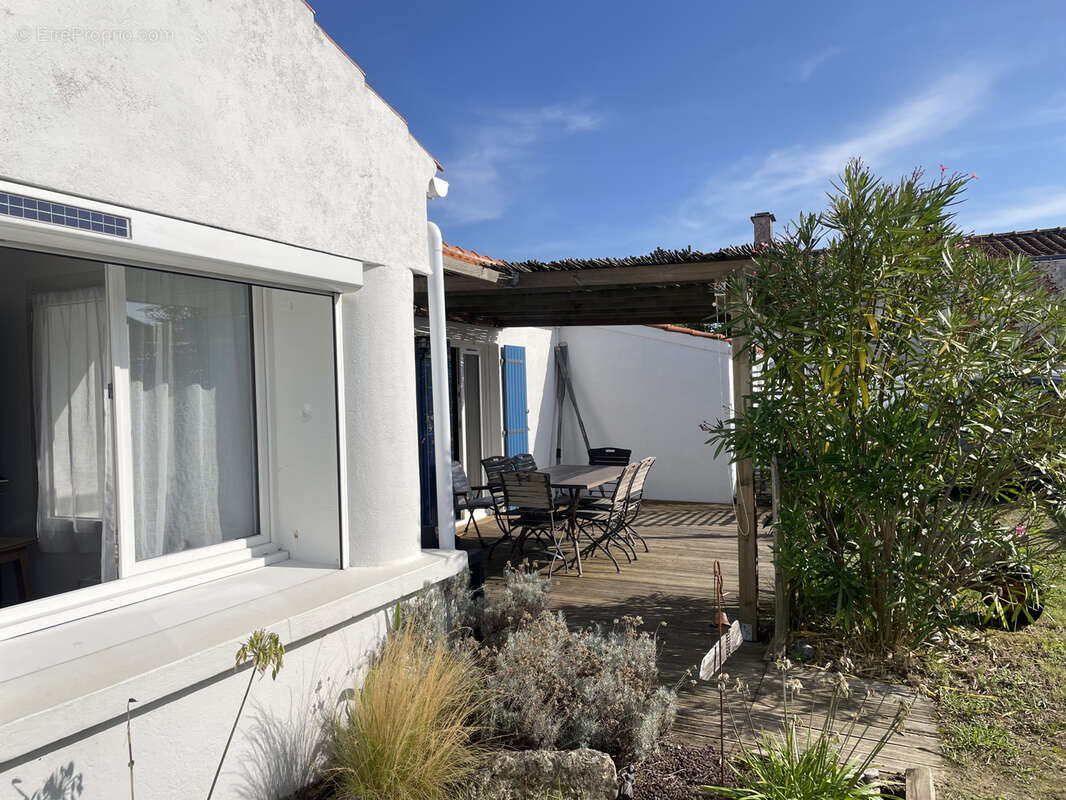 Maison à L&#039;EPINE