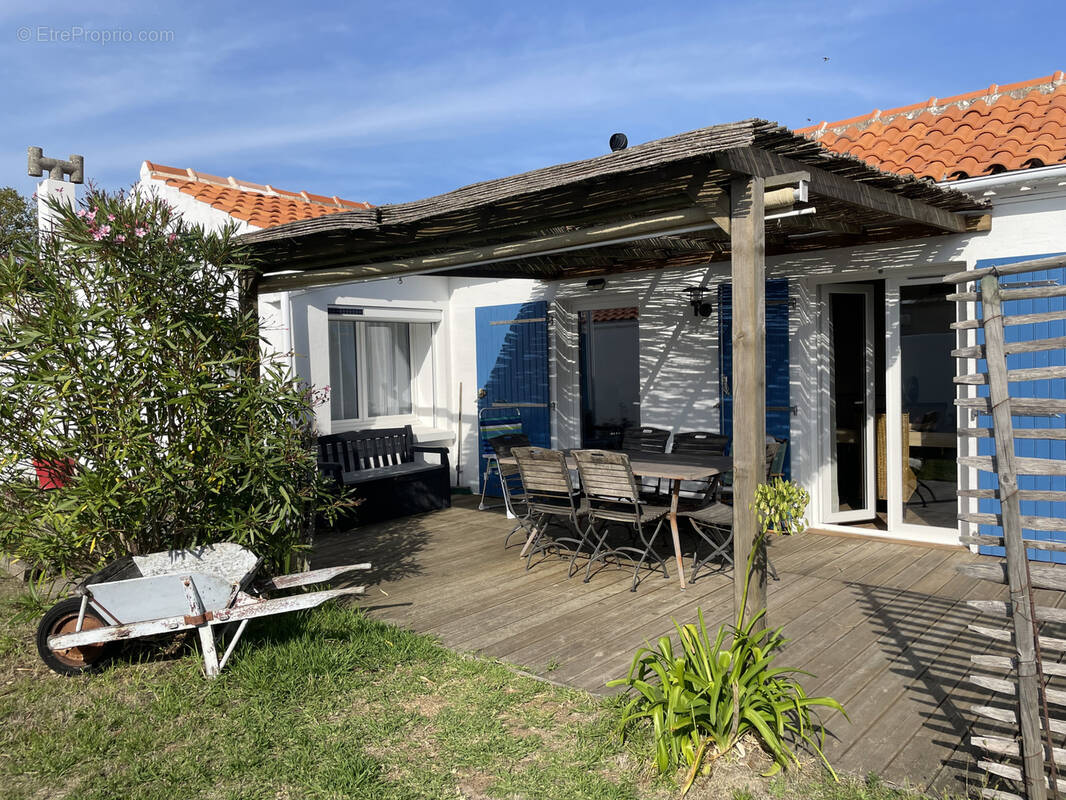 Maison à L&#039;EPINE