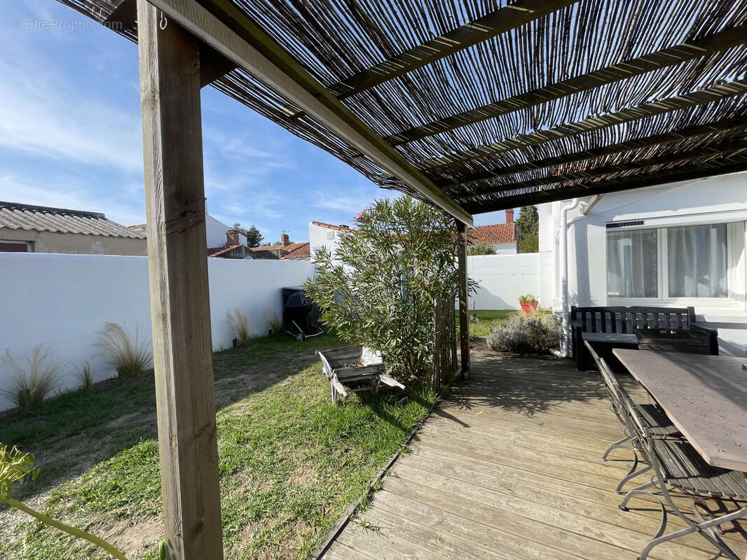 Maison à L&#039;EPINE