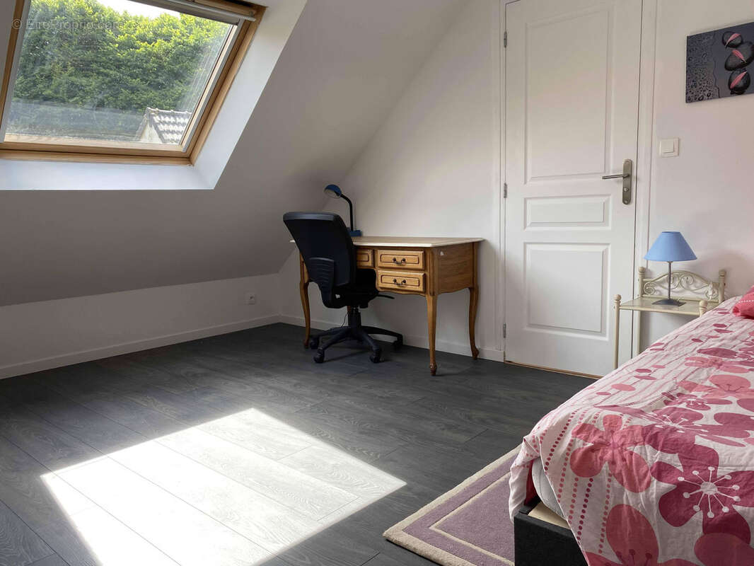 Maison à MONCHAUX-SORENG