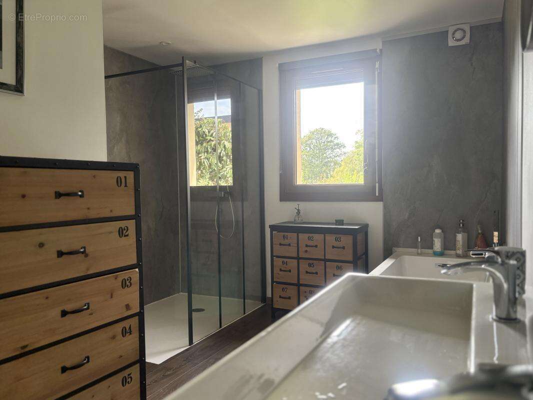 Maison à TORIGNI-SUR-VIRE