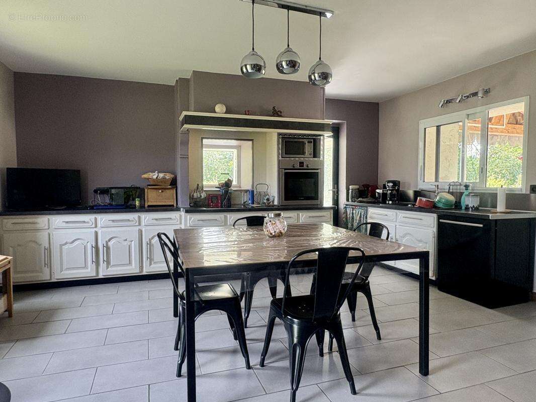 Maison à TORIGNI-SUR-VIRE