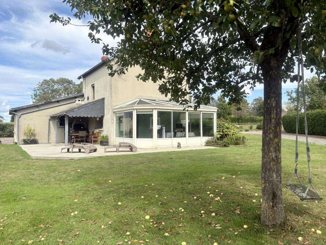 Maison à TORIGNI-SUR-VIRE