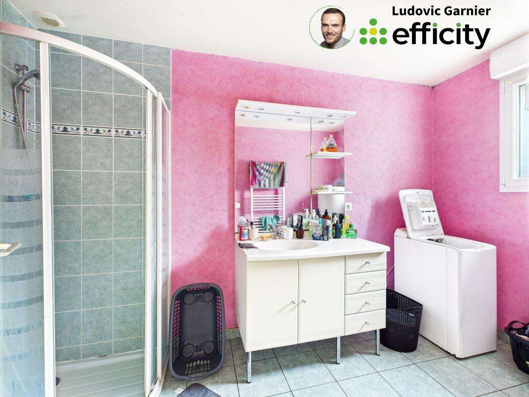 Maison à SAINT-HILAIRE-DU-HARCOUET