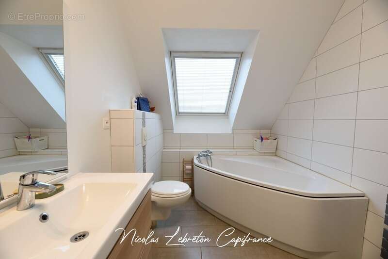 Maison à SAINTE-HONORINE-LA-CHARDONNE