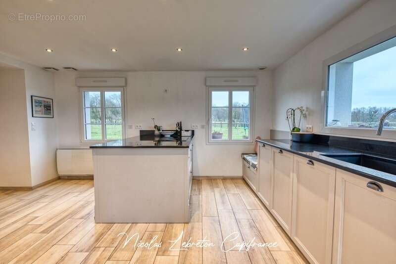 Maison à SAINTE-HONORINE-LA-CHARDONNE