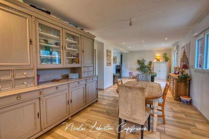 Maison à SAINTE-HONORINE-LA-CHARDONNE