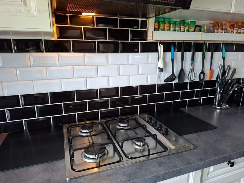 Maison à VILLAINES-LA-JUHEL