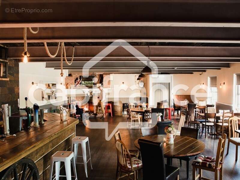 Commerce à ROCHEFORT