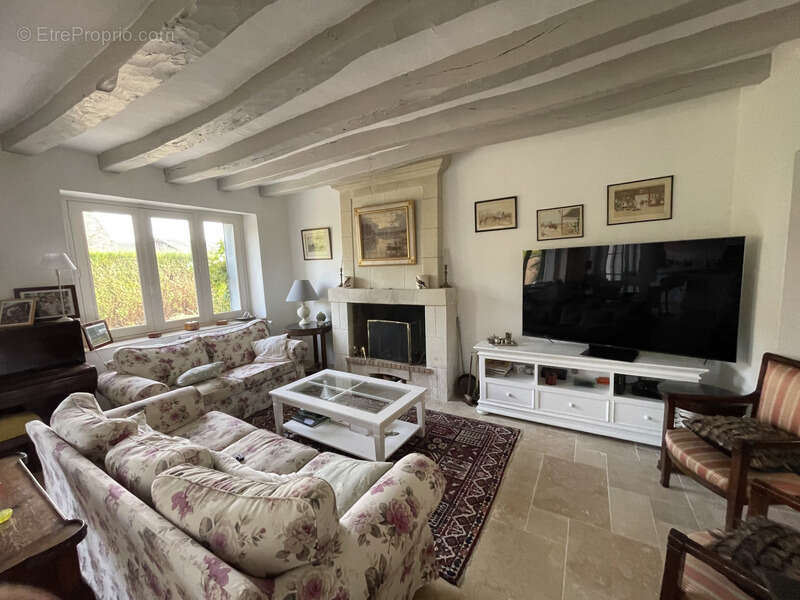 Maison à CLERE-LES-PINS