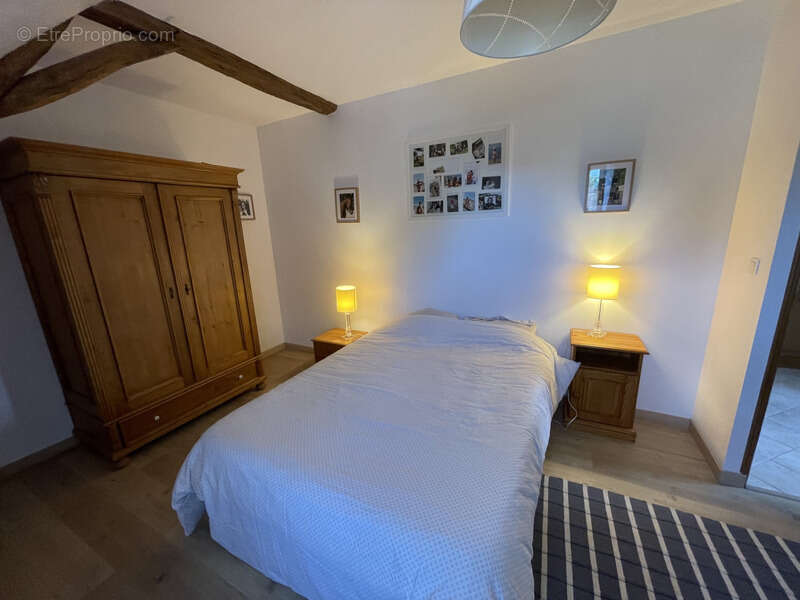 Maison à CLERE-LES-PINS