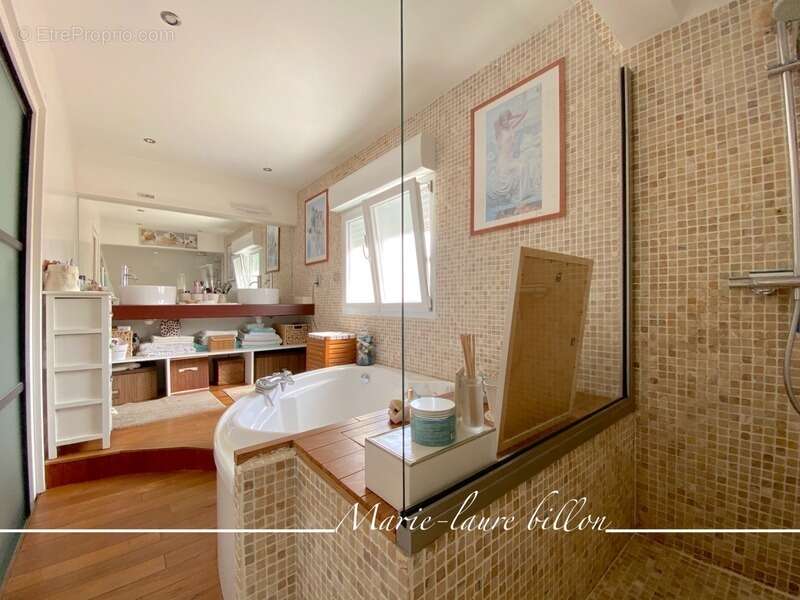 Maison à SAINT-GILLES-CROIX-DE-VIE