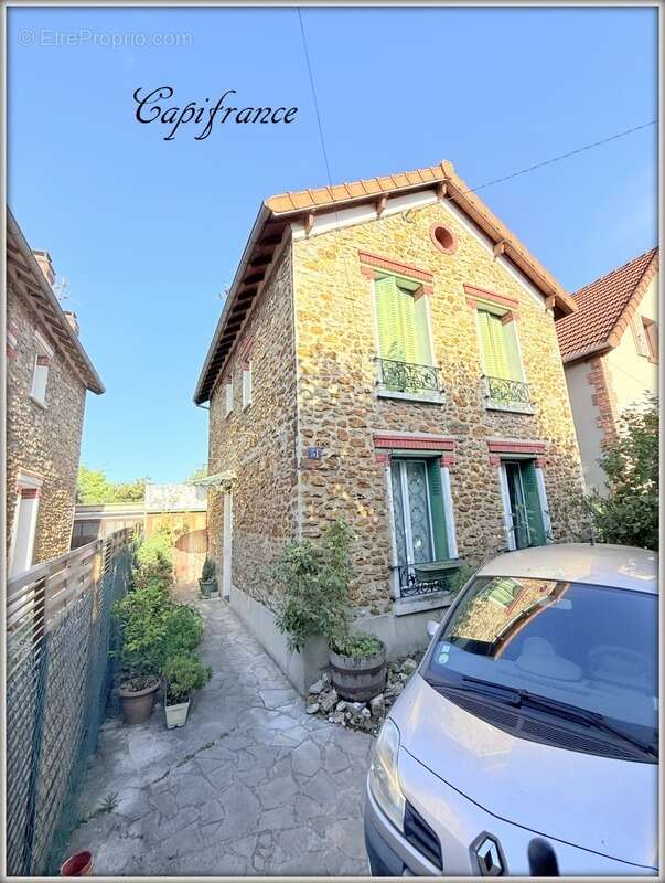 Maison à AULNAY-SOUS-BOIS