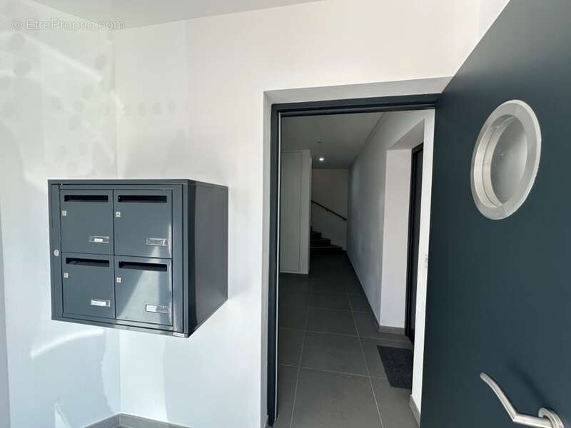 Appartement à MARSEILLE-12E