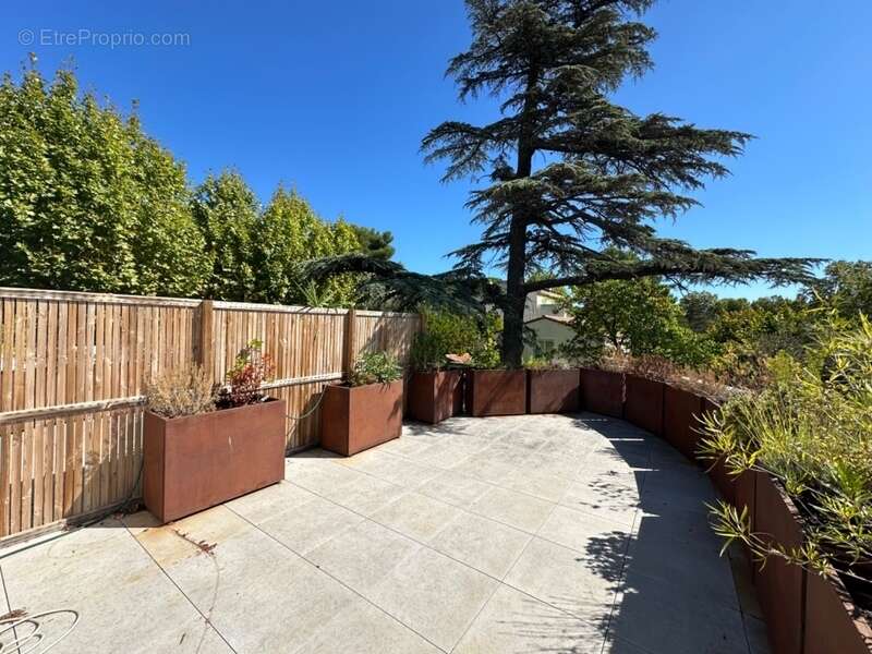 Appartement à MARSEILLE-12E