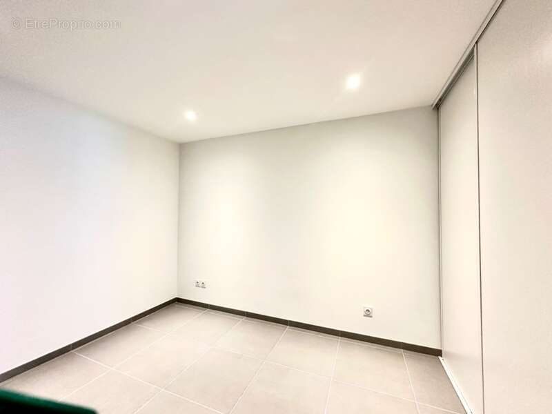 Appartement à MARSEILLE-12E