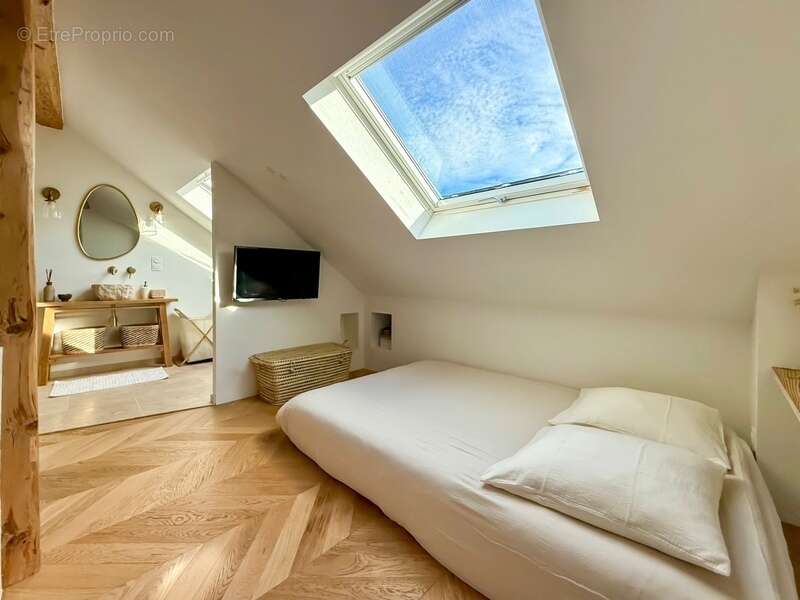 Maison à VETRAZ-MONTHOUX