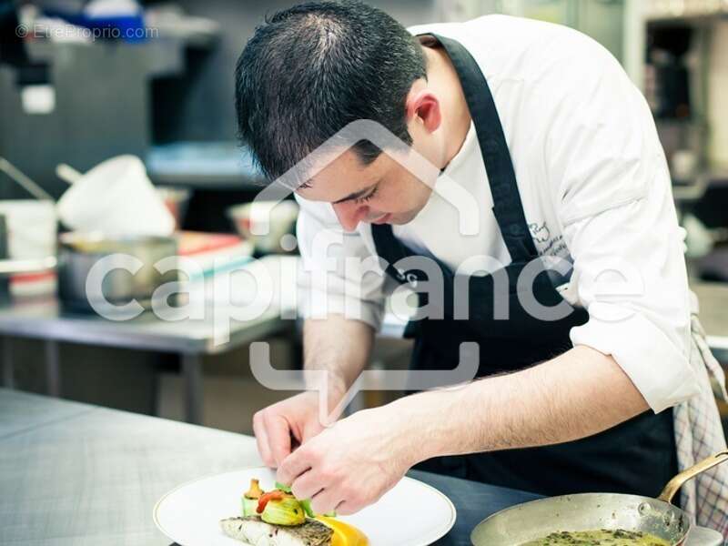 Commerce à LE POIRE-SUR-VIE