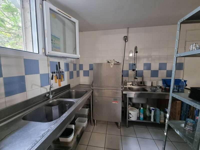 Commerce à LE POIRE-SUR-VIE