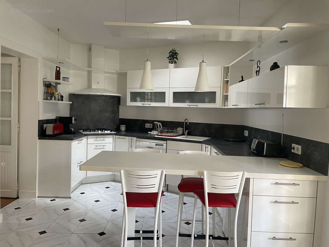 Maison à L&#039;ISLE-D&#039;ESPAGNAC